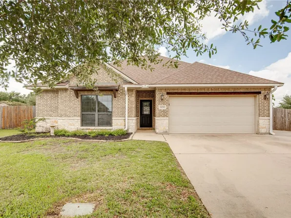 3208 Toni Ct, College Station, TX 77845