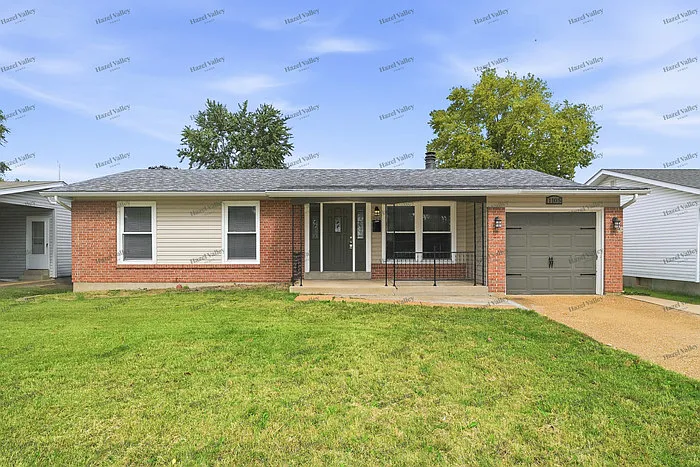 1105 Lees Ln