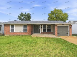 1105 Lees Ln, Florissant, MO 63031