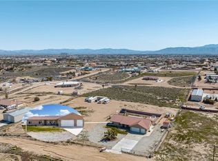 6725 Fremontia St, Oak Hills, CA 92344