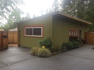 18951 45th Pl NE, Lake Forest Park, WA 98155