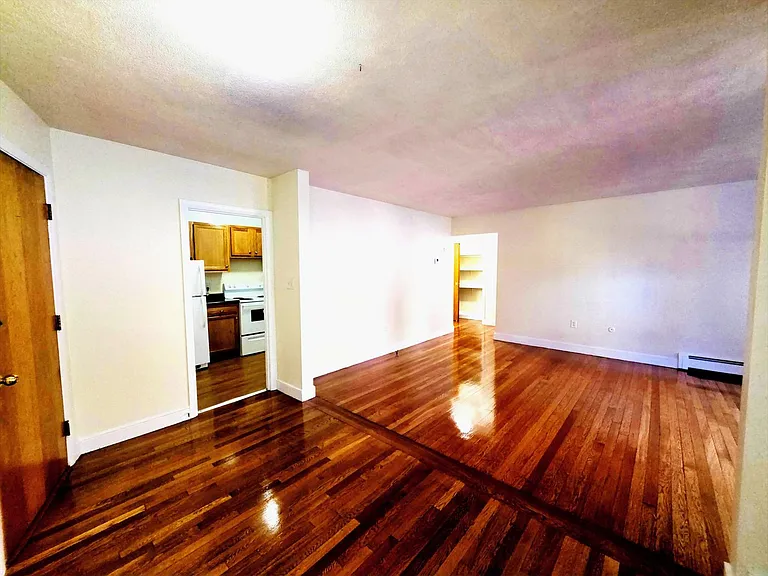 310 Tappan St #2E — Photo 5