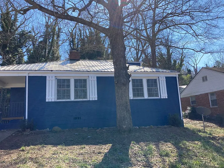 1805 Abbott Ave — Photo 7