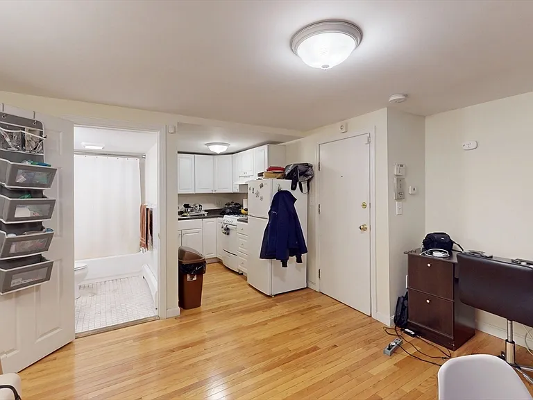 170 Marlborough St #BF — Photo 5