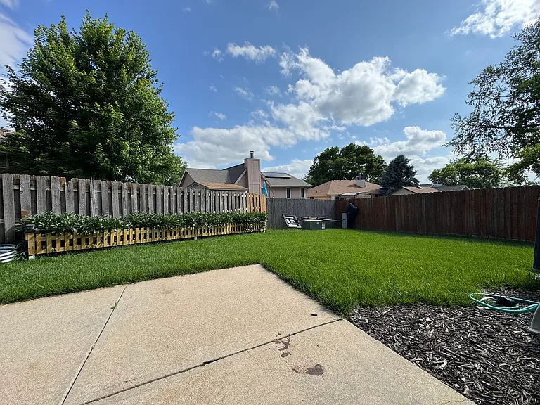 13519 Atwood Ave — Photo 4