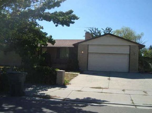 1st image of 3215 W New World Dr