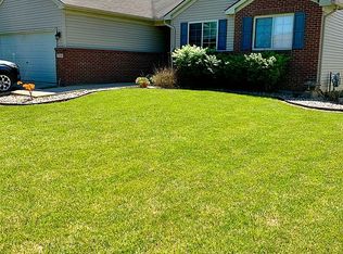 716 Falcon Dr, Dundee, MI 48131