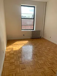 Rented by M.Grossman R.E. Management
