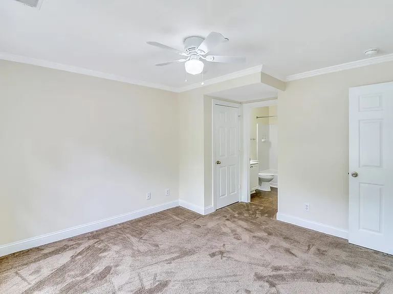 31 Summerfield Ct #122 — Photo 21