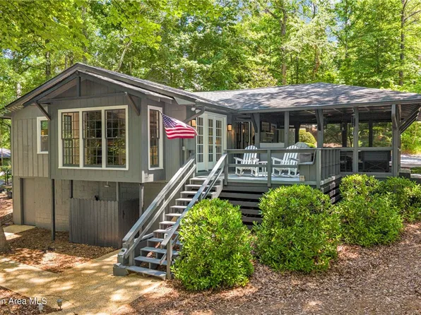 605 Lakeview Hts, Jacksons Gap, AL 36861