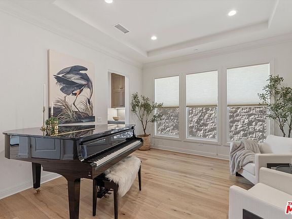 5th image of 11919 Ancona Way