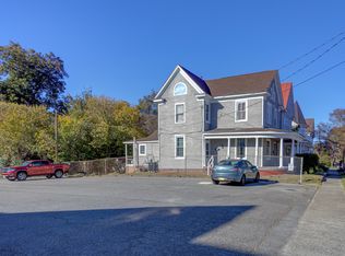 127 Clay St #B, Suffolk, VA 23434