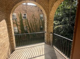 700 Chalfonte Pl #12, Cincinnati, OH 45229