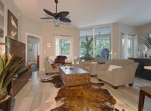 5th image of 4182 Bay Beach Ln Unit 726
