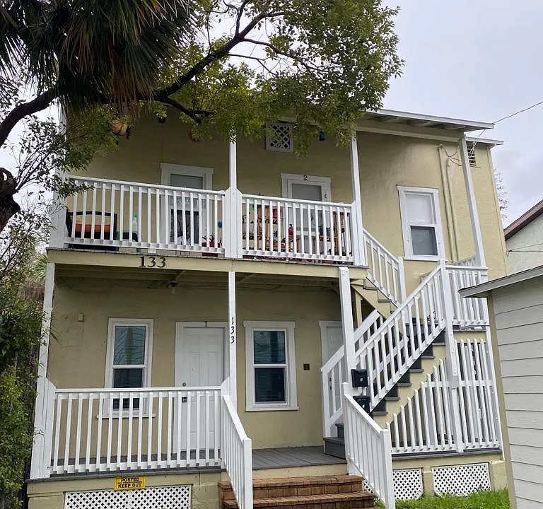 133 Cottage Ln #1