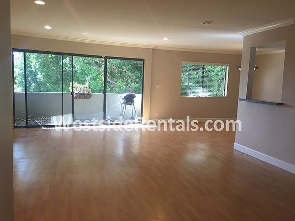 2nd image of 8963 Burton Way APT 303