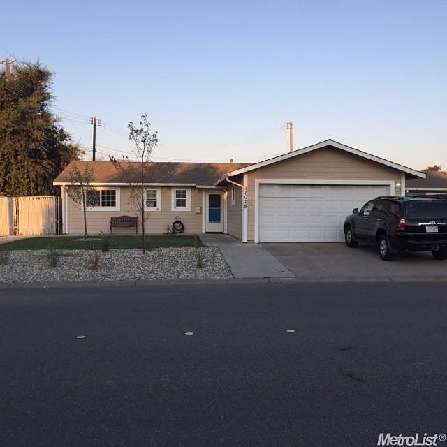 1st image of 1015 Hollingsworth Dr