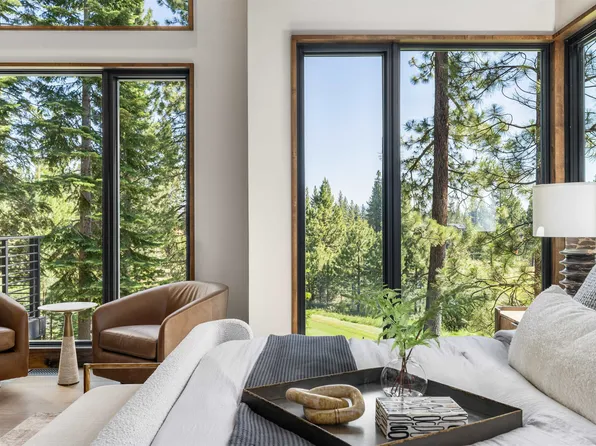 9337 Heartwood Dr, Truckee, CA 96161
