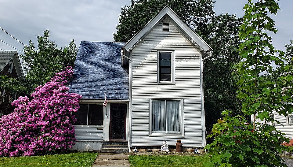 1st image of 28 Grand St