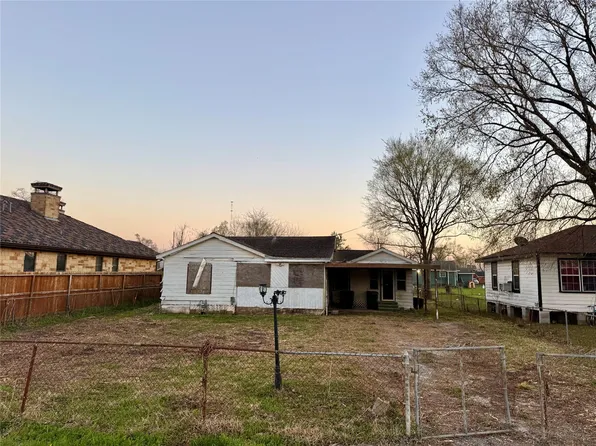 11018 Evangeline Dr, Houston, TX 77013