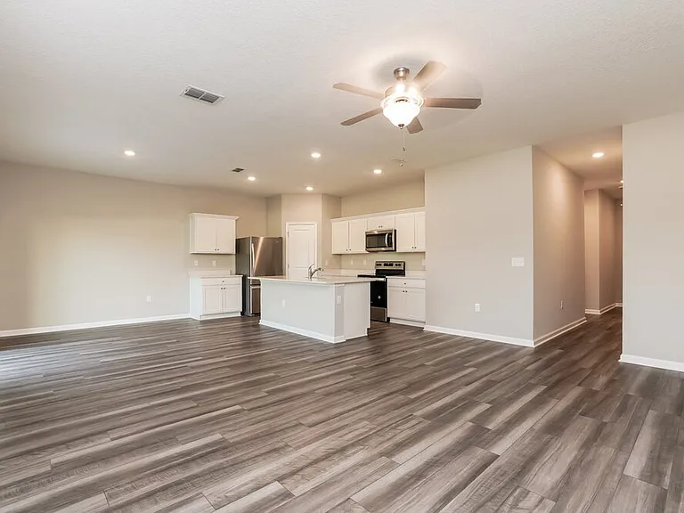 807 Kings Pine Ct — Photo 4