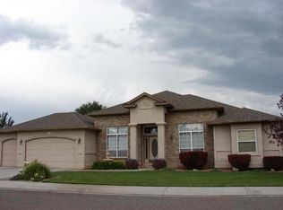 2160 Village View Ct, Grand Junction, CO 81507