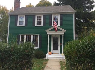 75 Deerfield St, Worcester, MA 01602