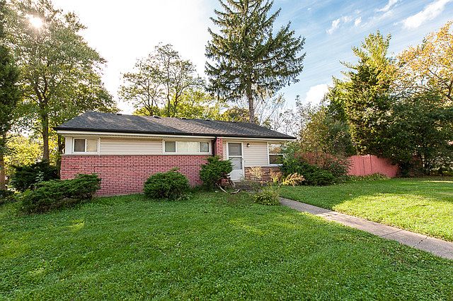 1st image of 1800 Thornwood Ln