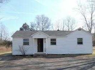 8 Cook Ln, Conway, AR 72032