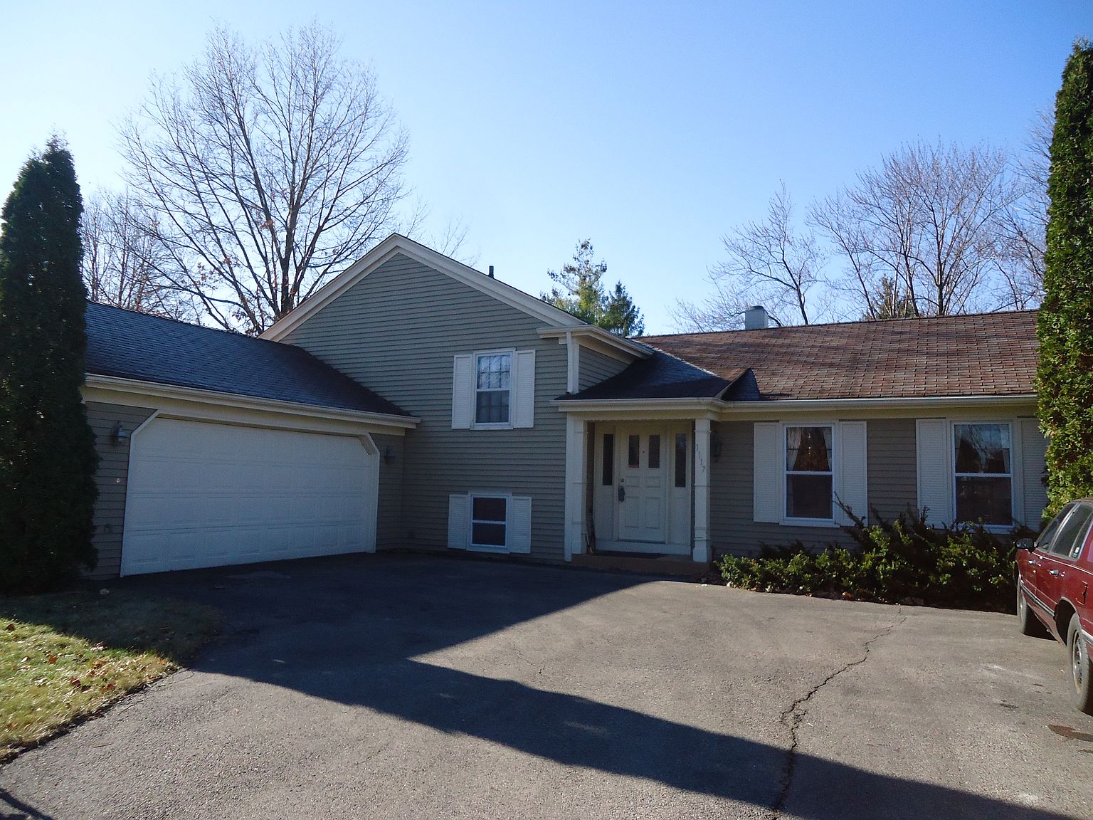 1117 Woodland Hills Rd, Batavia, IL 60510 Zillow