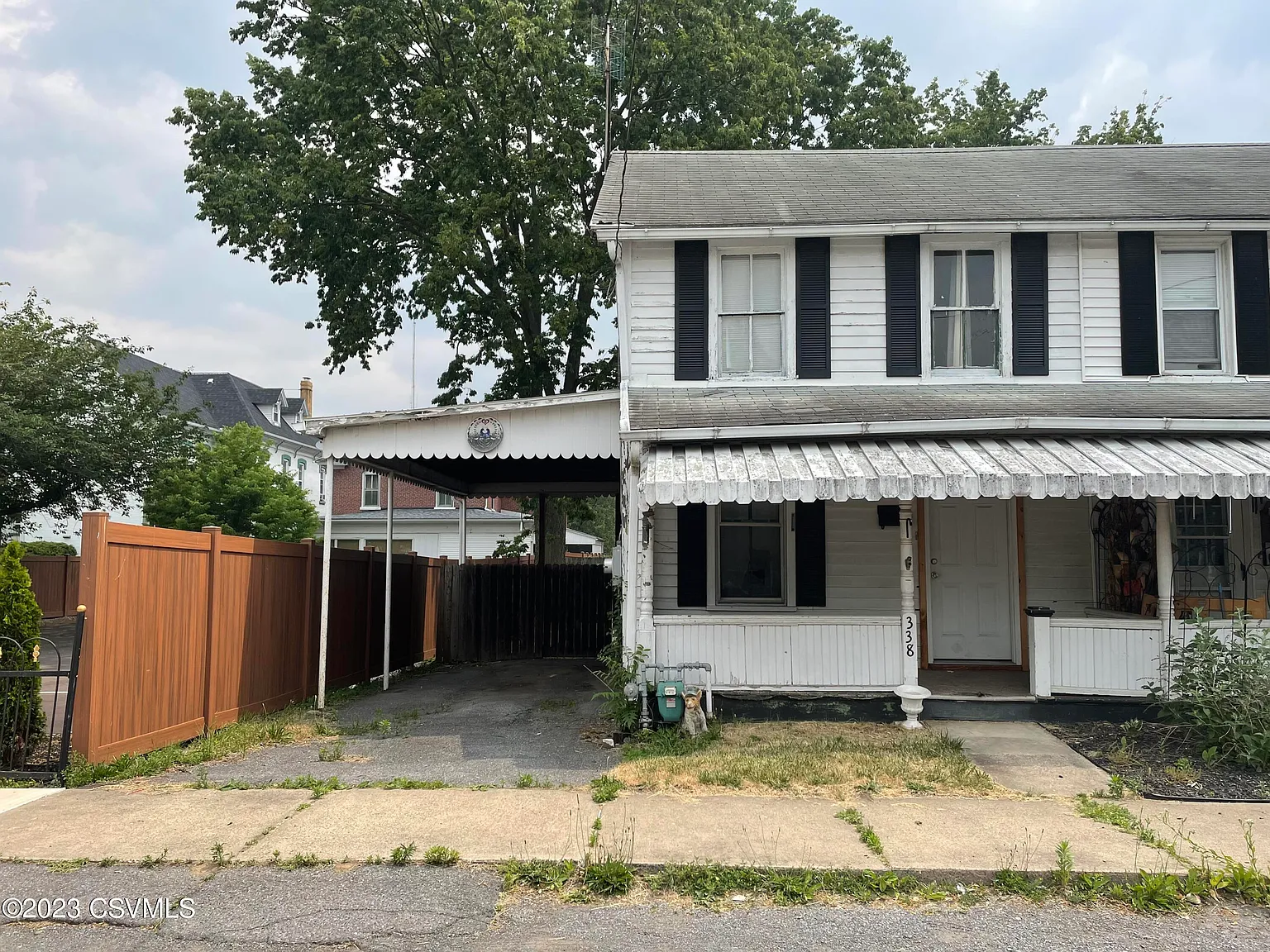 338 Bowman St photo 1