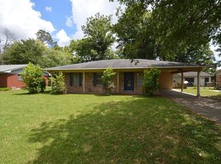 1409 Brierwood St, Cleveland, MS 38732