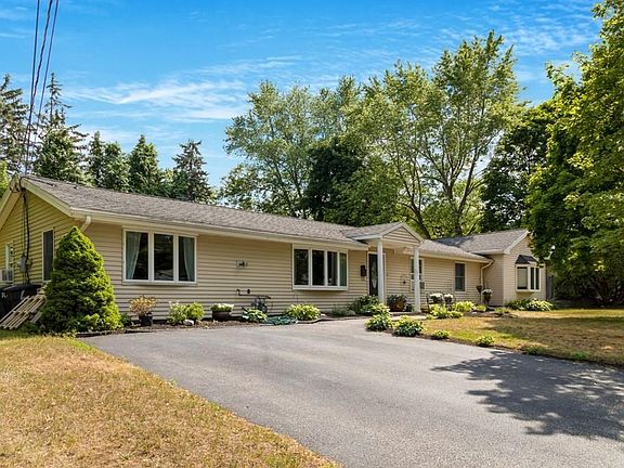 4th image of 6 Maryvale Ln
