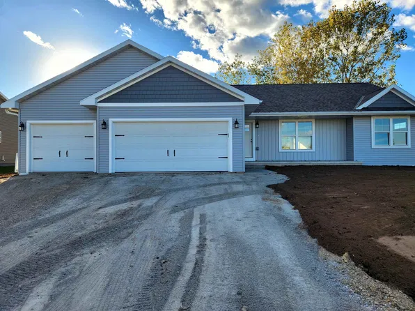 401 Tristan Dr, Shawano, WI 54166