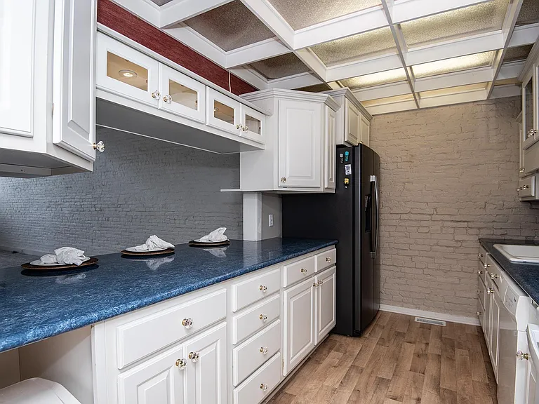 118 Main St — Photo 11