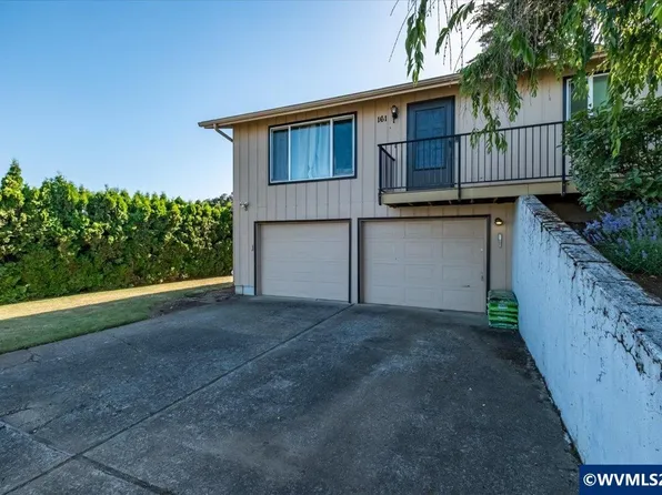 157 NE Fern Ct, Dallas, OR 97338