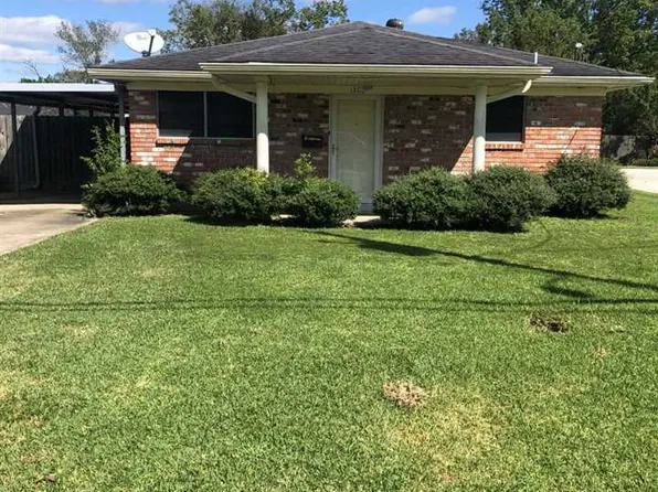 1302 Herring Ave, Port Neches, TX 77651