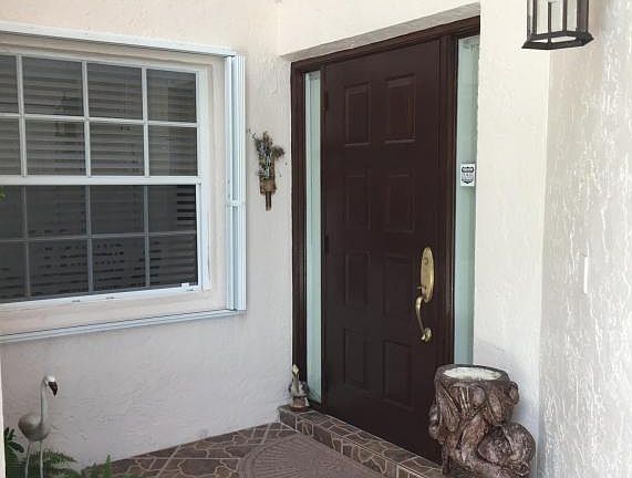 3rd image of 12111 Bay Club Dr