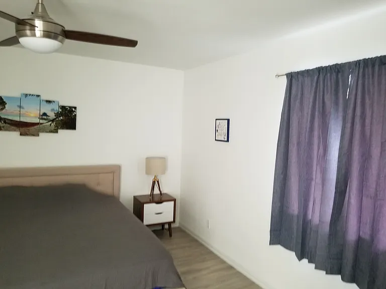 6646 E Lovers Ln — Photo 17