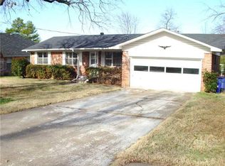 5611 Country Club Ave, Fort Smith, AR 72903