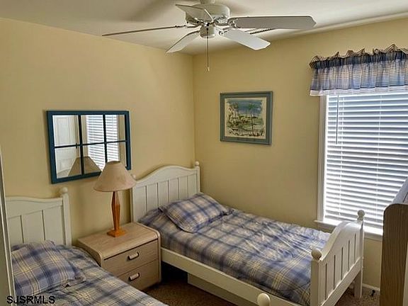 4th image of 1743 Asbury Ave #2