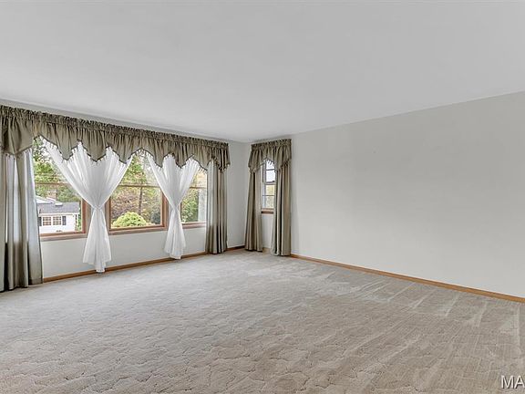 5th image of 1657 Elizabeth Dr