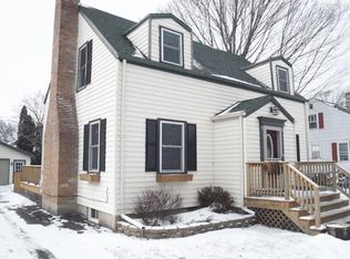 214 Elm St, Delavan, WI 53115