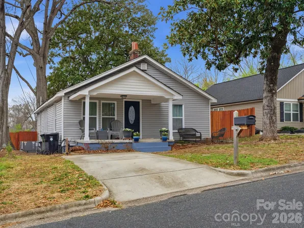 595 Gibson Dr NW, Concord, NC 28025