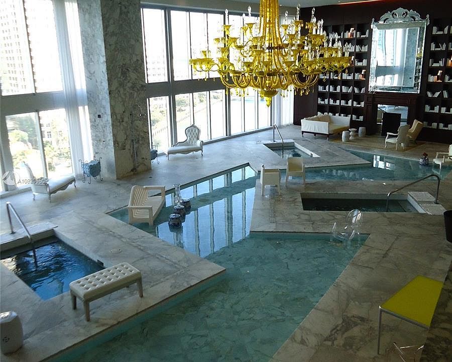 1st image of 495 Brickell Ave #1008