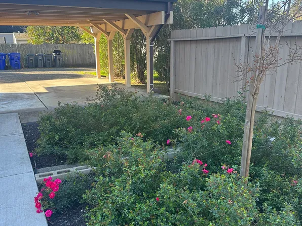 228 Hartson St #228, Napa, CA 94559