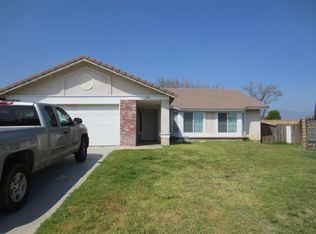 2594 Plaza Serena Dr, Rialto, CA 92377