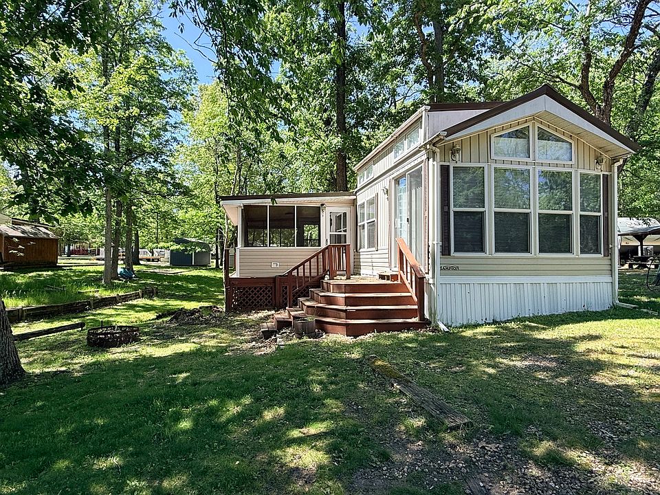 1st image of 3-50 Woodhaven Lakes