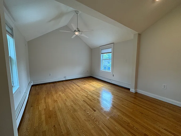 118 Sherman St #118 — Photo 14