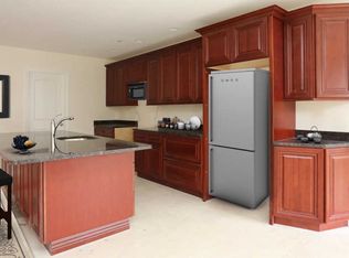 19 Kendall Pond Rd APT 205, Derry, NH 03038